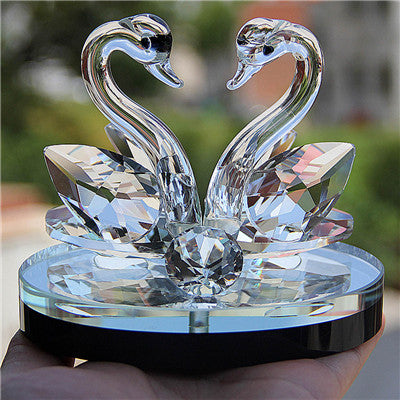 Crystal Swan Paperweight Figurine