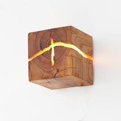 Crack Wood Shape Wall Light