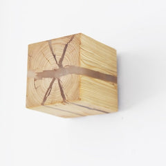 Crack Wood Shape Wall Light